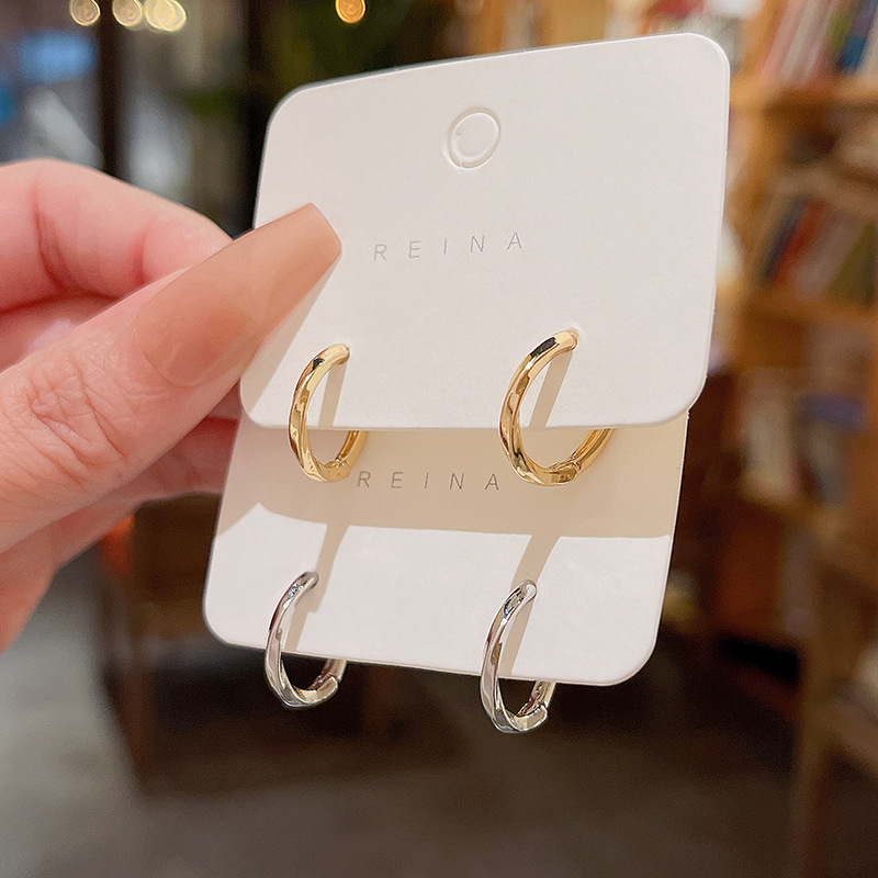 O1CN018qUBYM2Ktj1RtSNzp_2580729615-0-cib Hàn Quốc phong cách mới đơn giản đơn giản Khuyên tai khóa tai phụ nữ sang trọng nhẹ nhàng phổ biến trên mạng phổ biến cùng phong cách Hoa Tai Xoắn bán buôn - Ảnh 1