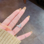 Vòng cổ bằng thép titan nơ tua rua dài kiểu hot Hàn Quốc cho nữ sang trọng nhẹ nhàng quý phái khí chất đa năng tinh tế dây chuyền xương đòn