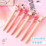 Bút bấm vá có giá trị cao Bút Gel bấm thanh màu tinh khiết Bút Gel văn phòng phẩm sáng tạo bút ký gốc nước văn phòng bán buôn