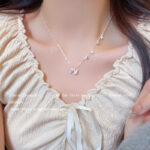 在逃公主银色蝴蝶结项链女小众高级感甜美气质桃心锁骨链颈链批发