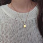 轻奢小众简约通体钛钢项链女秋冬款小豆豆吊坠毛衣卫衣链网红颈链