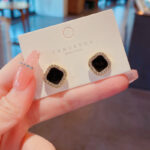 Bông tai hình học đơn giản kim bạc ins thời trang 925 bông tai thiết kế cao cấp kim cương siêu lấp lánh cho nữ Bông tai sang trọng nhẹ nhàng