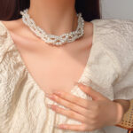 Dây chuyền xương đòn ngọc trai Baroque xếp chồng nhiều lớp phong cách Xiaoxiang Vòng cổ cao cấp sang trọng dành cho người nổi tiếng trên mạng cùng kiểu