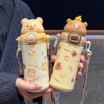 Cốc giữ nhiệt 2025 trẻ em mẫu mới cốc nữ sinh giá trị cao cốc nước ống hút uống đôi đặc biệt cho học sinh tiểu học đi học