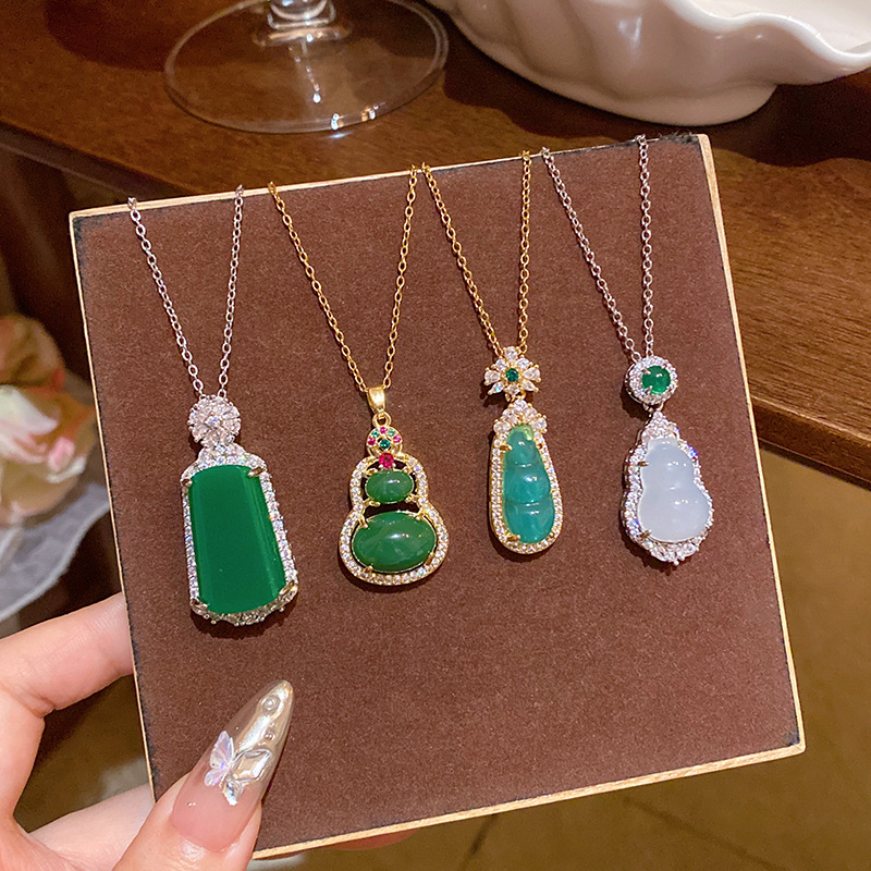 O1CN01UyiifQ2KtjG30rxe1_2580729615-0-cib Dây chuyền bầu ngọc lục bảo mạ vàng thật, Dây Chuyền xương đòn khóa an toàn may mắn - Ảnh 1