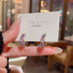 Hoa tai Bông tai zircon màu hồng tinh tế kim bạc S925 hoa tai hoa tai cùng kiểu hot trên mạng khí chất dễ phối đồ sang trọng