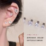 Bông tai nhỏ Zircon nhấp nháy, lỗ tai cao cấp, ốc tai, bông tai bằng thép titan không cần hái, trang sức tai tinh tế thích hợp