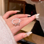 Công chúa đào tẩu cùng kiểu nhẫn nơ ngọc trai nữ Instagram hợp thời trang phong cách Mori dễ phối khí Nhẫn ngón trỏ bán buôn