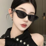 Kính râm gọng hồng xuyên biên giới Kính râm chống tia cực tím cổ điển mắt mèo nữ mặt to mỏng chống nắng phân cực Tik Tok