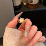 Nhẫn hở hình mèo con cùng kiểu sách màu đỏ nhỏ nhẫn Nhẫn ngón trỏ khí chất dễ thương dễ phối đồ cho nữ sinh