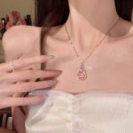 Vòng cổ mặt dây chuyền quả bầu Opal màu hồng cao cấp dành cho nữ siêu lấp lánh đầy kim cương