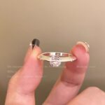 Nhẫn Zircon có thể xoay cùng kiểu dáng với cuốn sách nhỏ màu đỏ, Nhẫn Zircon, nhẫn ngón trỏ cao cấp khí chất thời trang cho nữ