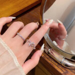 Phong cách Hàn Quốc phong cách nóng bỏng tinh tế Nhẫn mở mặt trăng sao Zircon tinh tế thời trang nữ đa năng khí chất Nhẫn ngón trỏ nạm kim cương