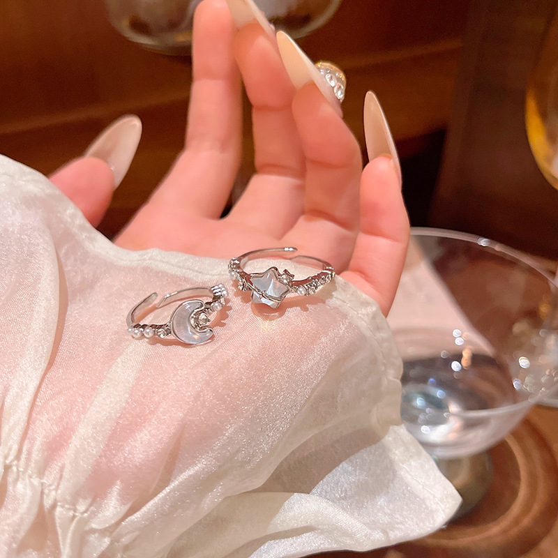 O1CN01laSfAu2KtjBIEVPFD_2580729615-0-cib Siêu cổ tích khí chất Sông Băng màu xanh sao trăng hở nhẫn nữ sang trọng sang trọng nhỏ nổi tiếng trên mạng cùng phong cách cao cấp ngón trỏ - Ảnh 1