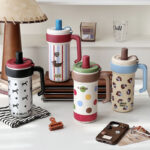 Cốc nước giữ nhiệt cốc có giá trị cao mẫu mới 2024 Nữ dung tích lớn Cốc có ống hút cầm tay văn phòng học sinh