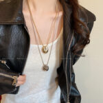 Vòng cổ mặt dây chuyền bóng kim loại xuyên biên giới dây chuyền Áo len dễ phối Thiểu Số đơn giản trang sức phong cách sang trọng nhẹ thời trang cao cấp cho nữ