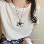 欧美金属小花长款项链女2025新款爆款锁骨链韩系ins小众设计配饰