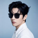 Kính râm chống lông mày cổ điển Douyin mới Kính râm Nam lái xe khung vuông Kính râm Nam kim loại bán buôn xuyên biên giới