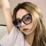 Tik trực tiếp Kính râm Nữ cao cấp cảm giác 2025 mới nổi tiếng trên mạng mặt to phân cực Kính râm Nam Chống tia cực tím