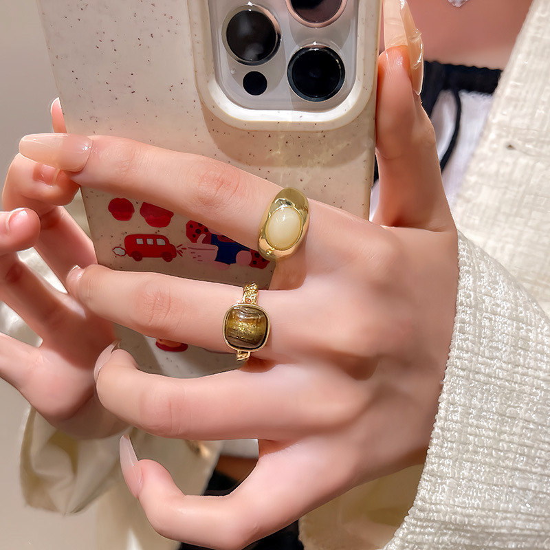 O1CN01ytrdPV2Ktj50p6Vgw_2580729615-0-cib Nhẫn màu hổ phách cao cấp kiểu Pháp Nhẫn ngón trỏ khí chất dễ phối khí chất sang trọng nhẹ Instagram cho nữ nhẫn bạn thân học sinh - Ảnh 1